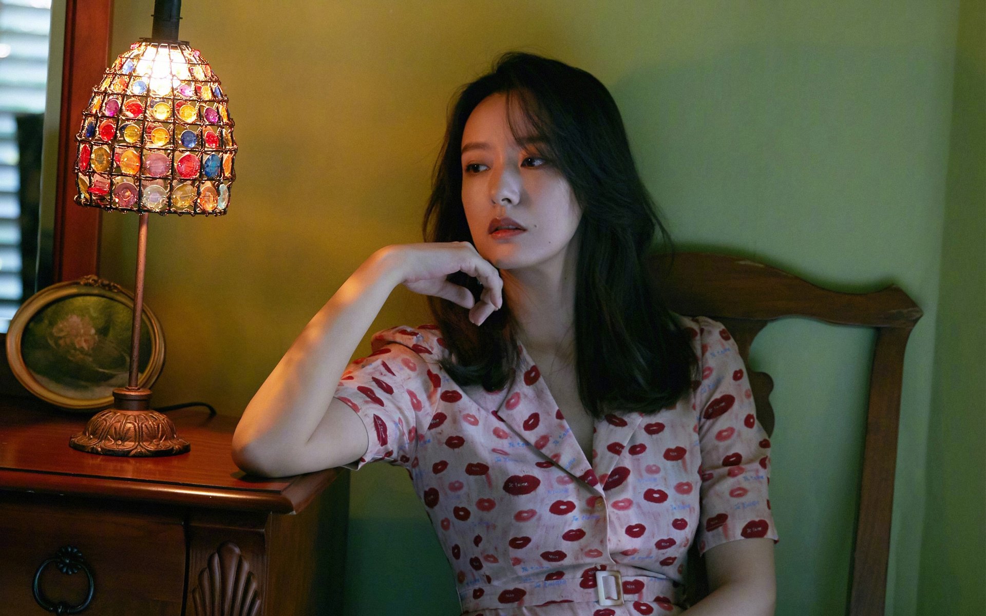 冲浪比赛惊险刺激 海浪中的英雄，冲浪大赛