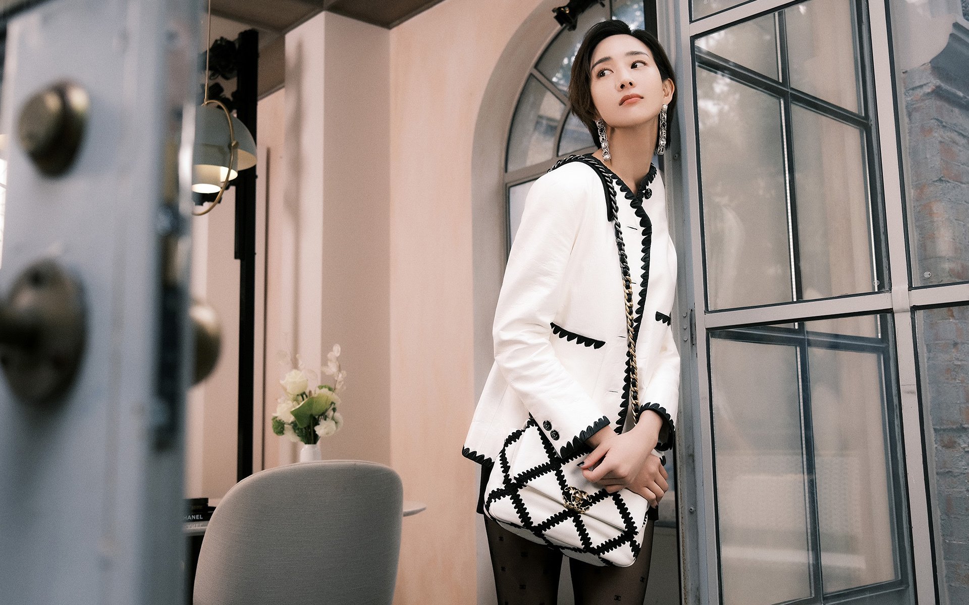 中国足球赛事中伤停补时长与裁判判定标准剖析，足球比赛伤停补时最多几分钟